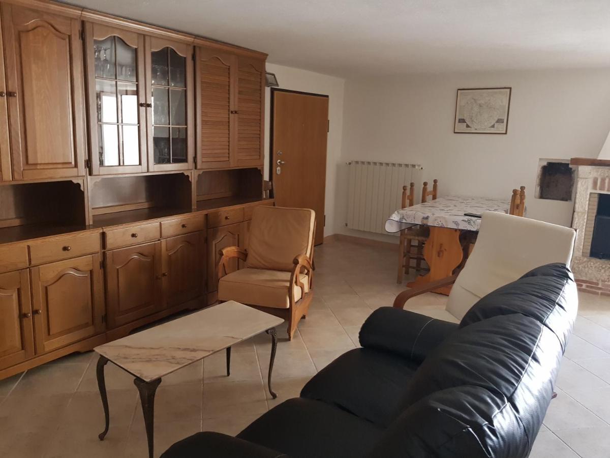 Appartamento Tipico In Piccolo Borgo Abruzzese Terranera Exterior photo